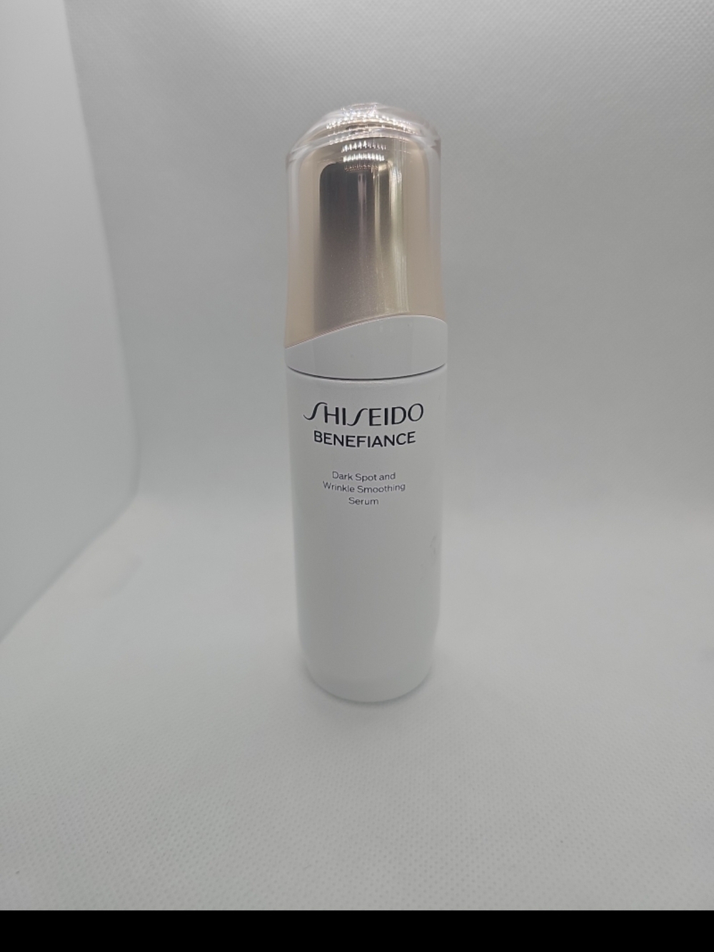 Shiseido Benefiance Dark spots and wrinkles soothing serum new no box